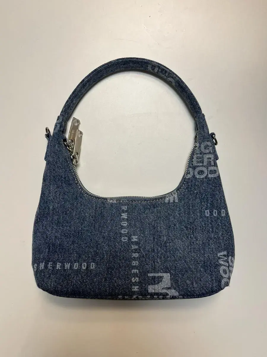 마지셔우드 HOBO MINI STRAP denim